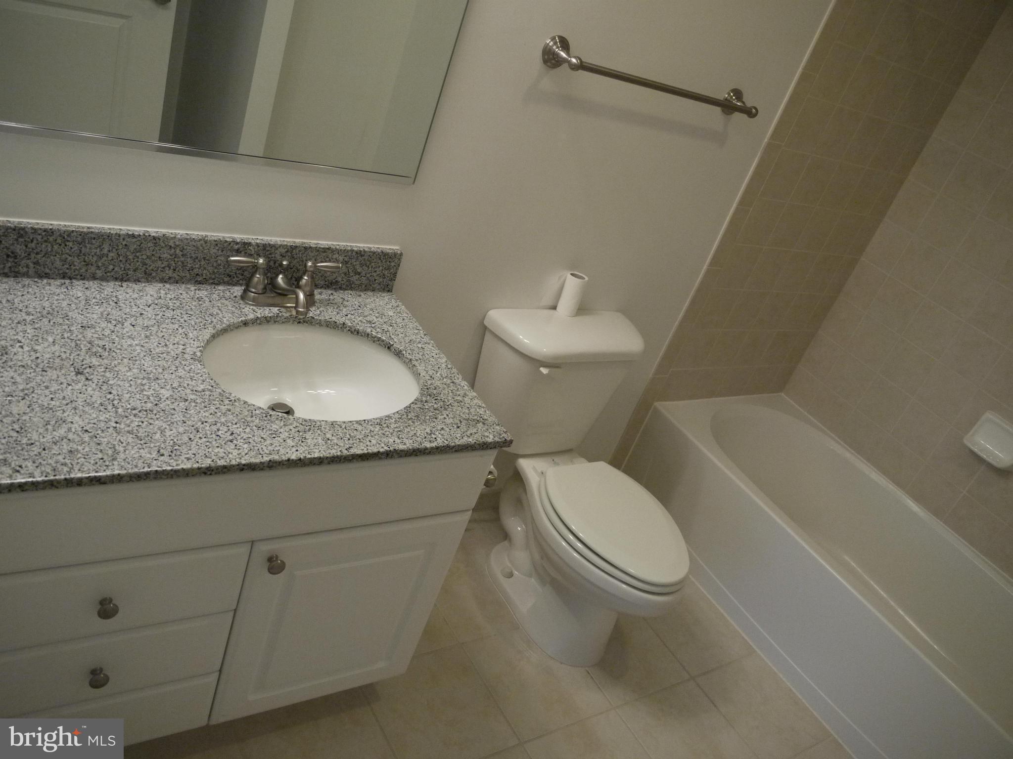 ECLIPSE ON CENTER PARK - Residential