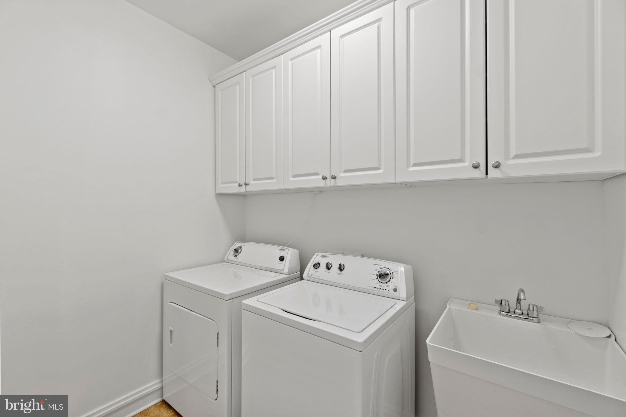 MONROE HILL - Residential