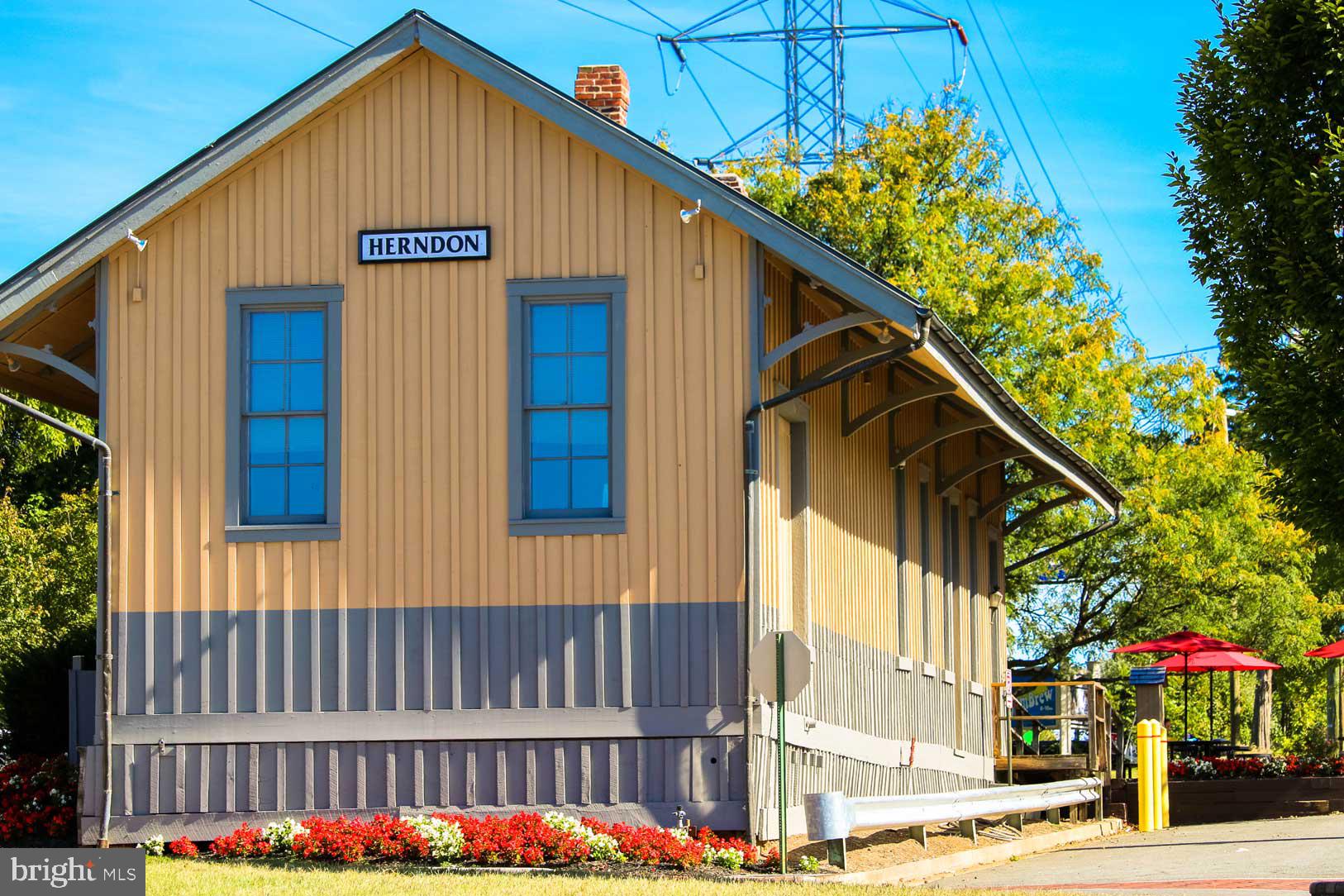 MONROE HILL - Residential