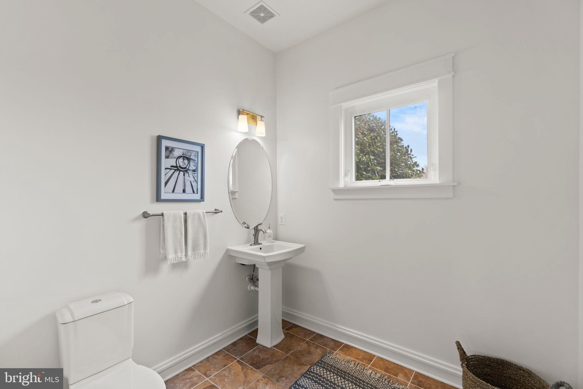 MONROE HILL - Residential