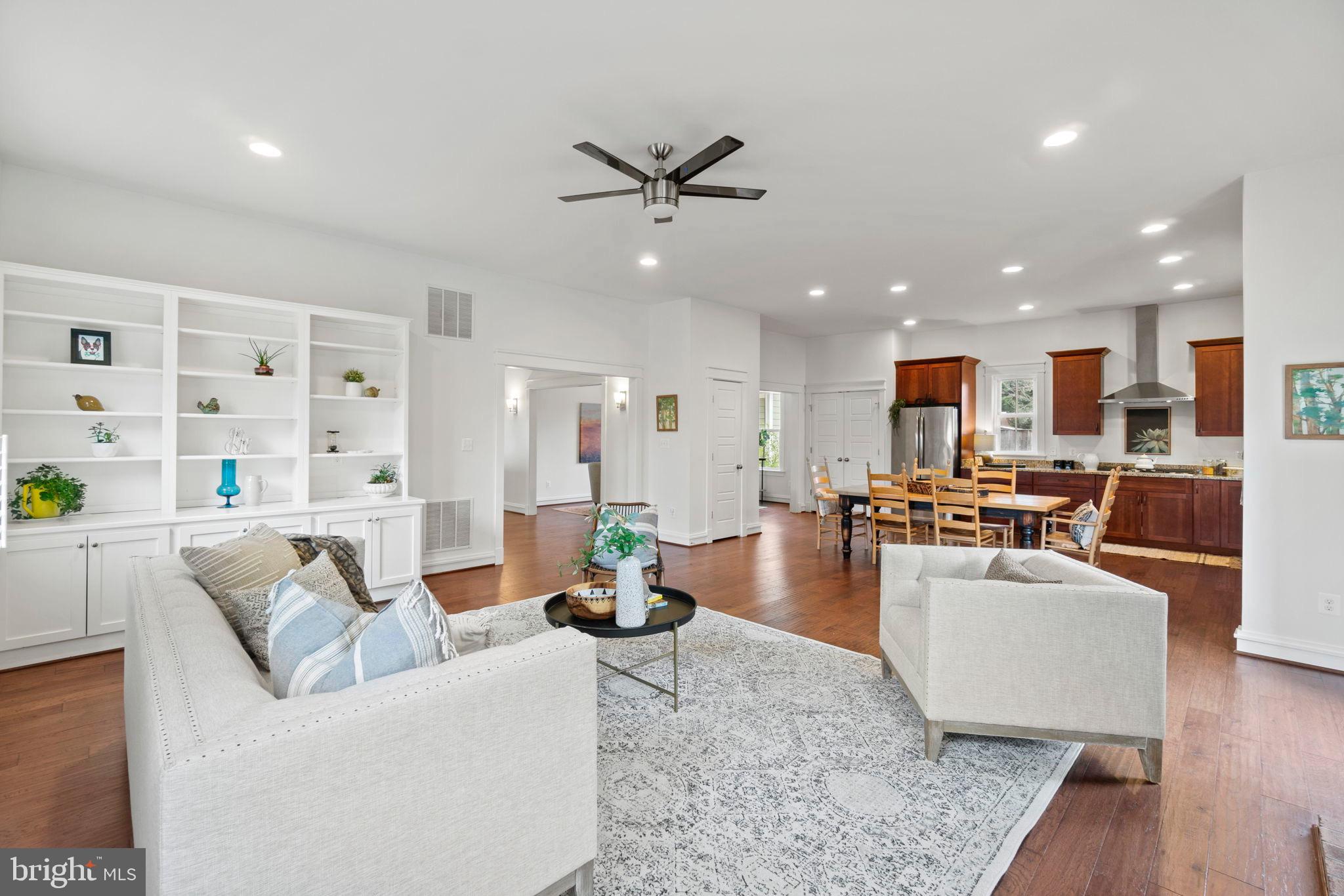 MONROE HILL - Residential