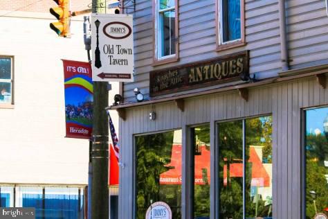 MONROE HILL - Residential