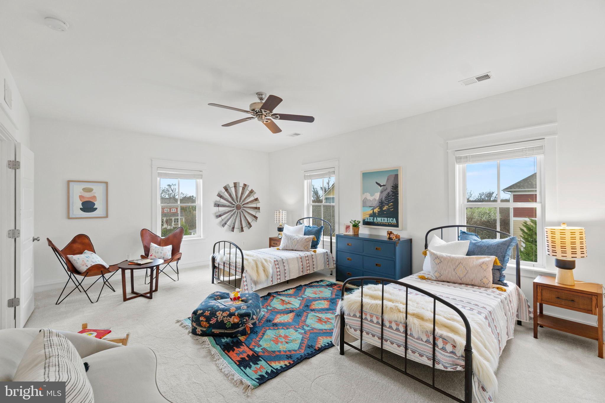 MONROE HILL - Residential