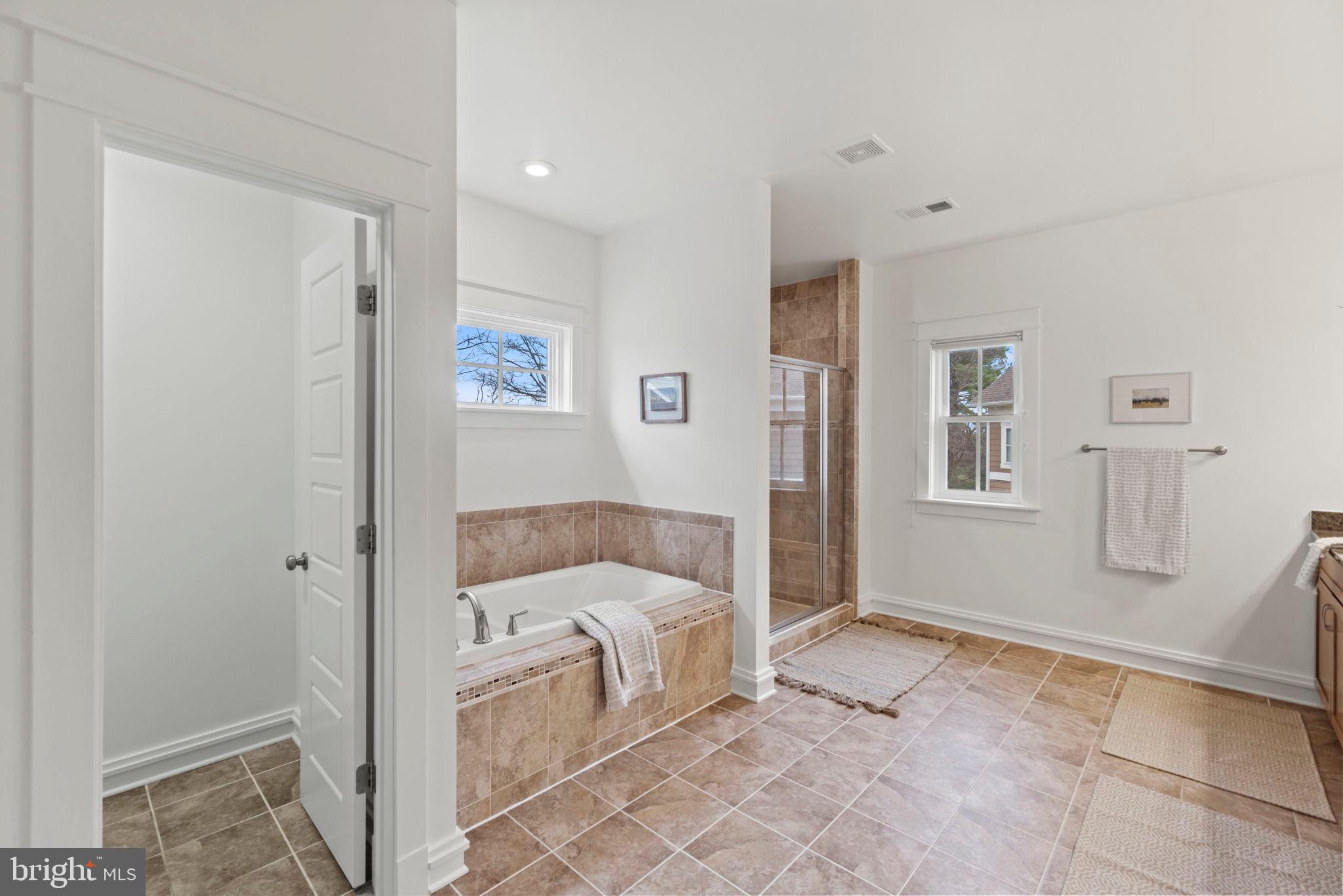 MONROE HILL - Residential