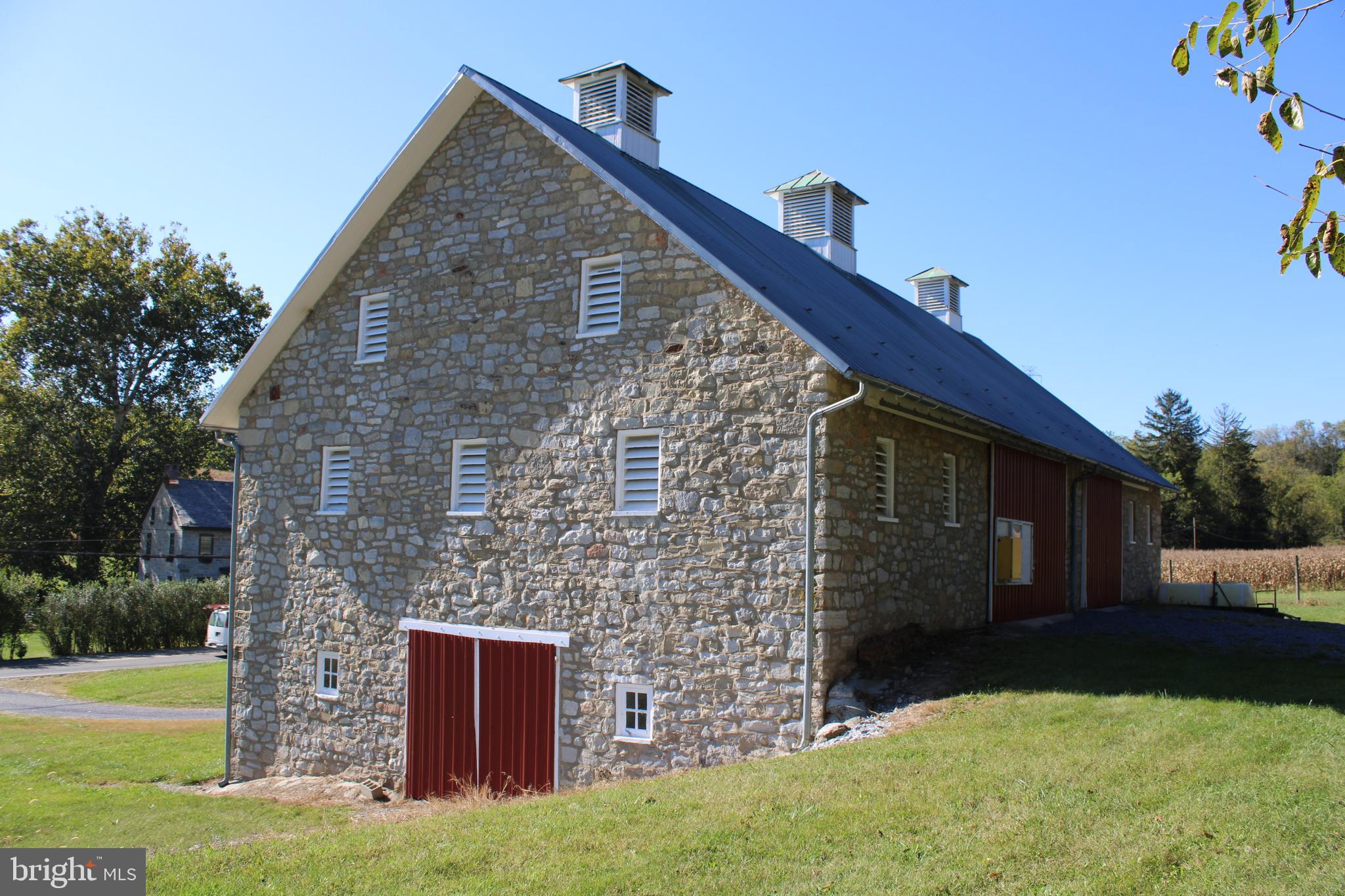 1451 W LEESPORT ROAD