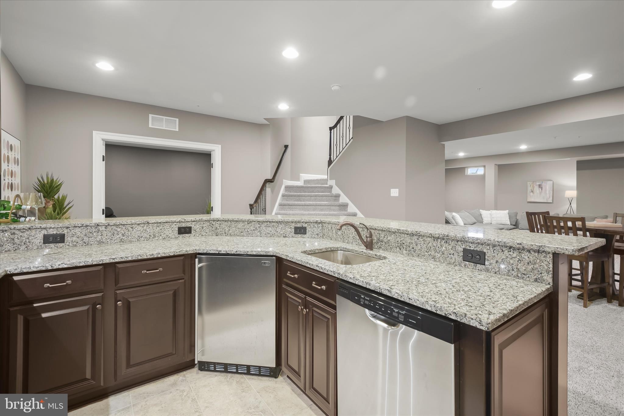 MAPLE LAWN - Residential