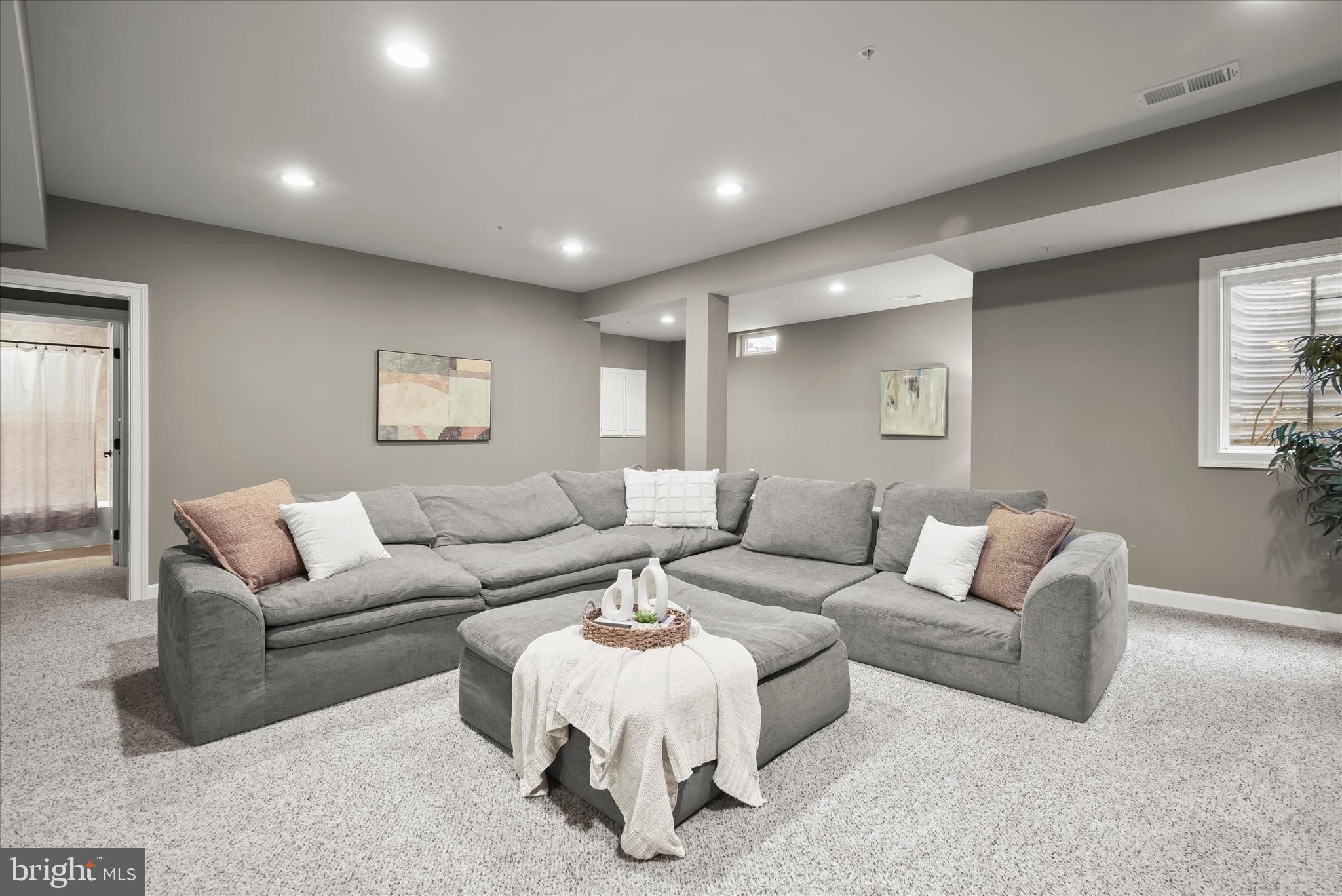 MAPLE LAWN - Residential