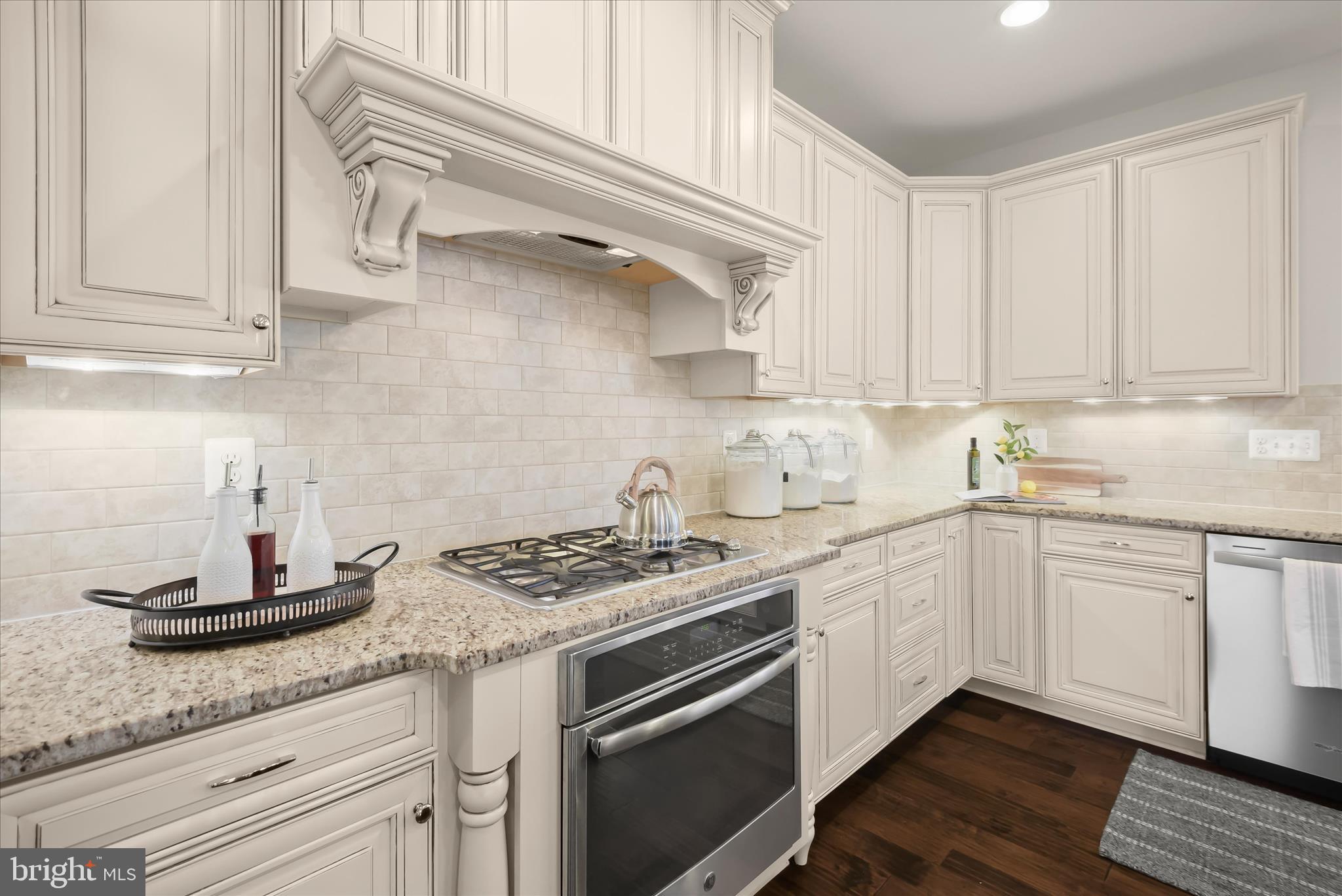 MAPLE LAWN - Residential