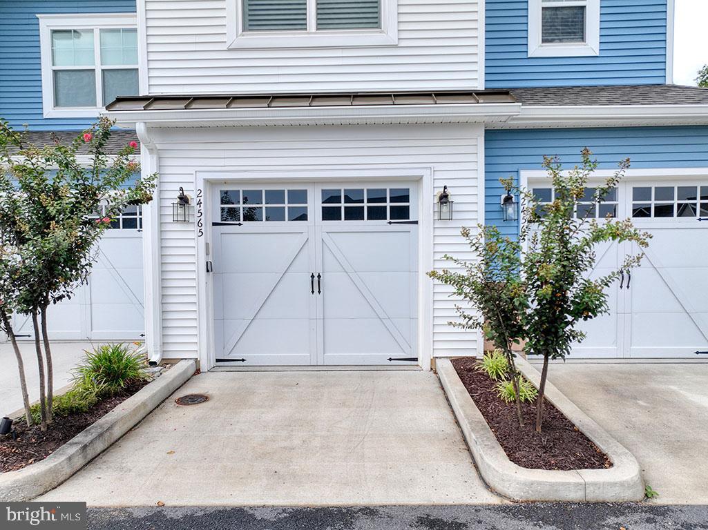 24565 MERLOT DRIVE