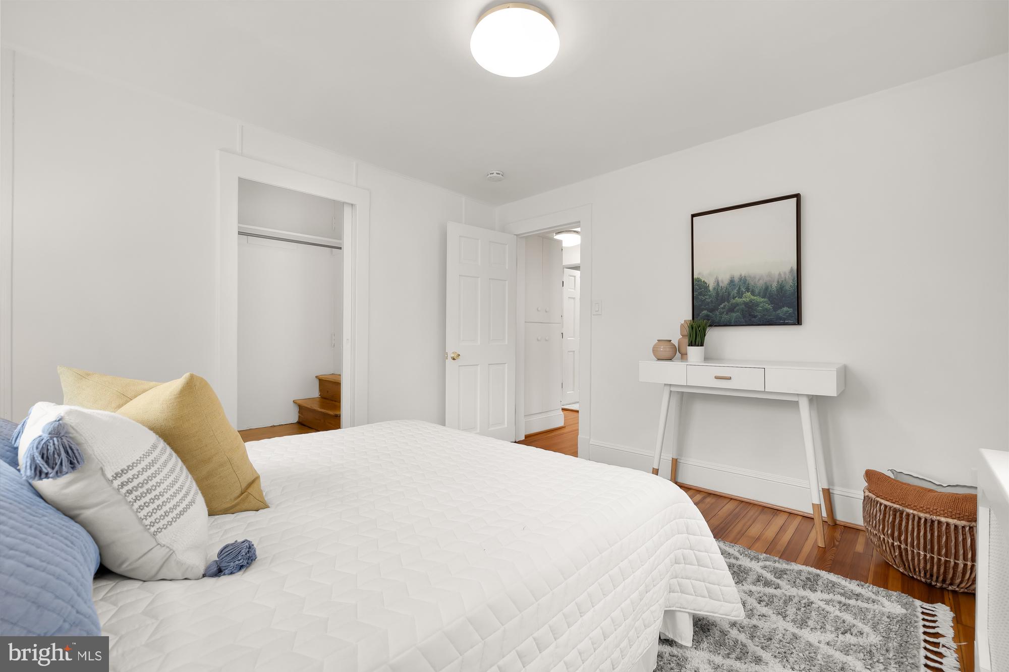 CHEVY CHASE - Residential