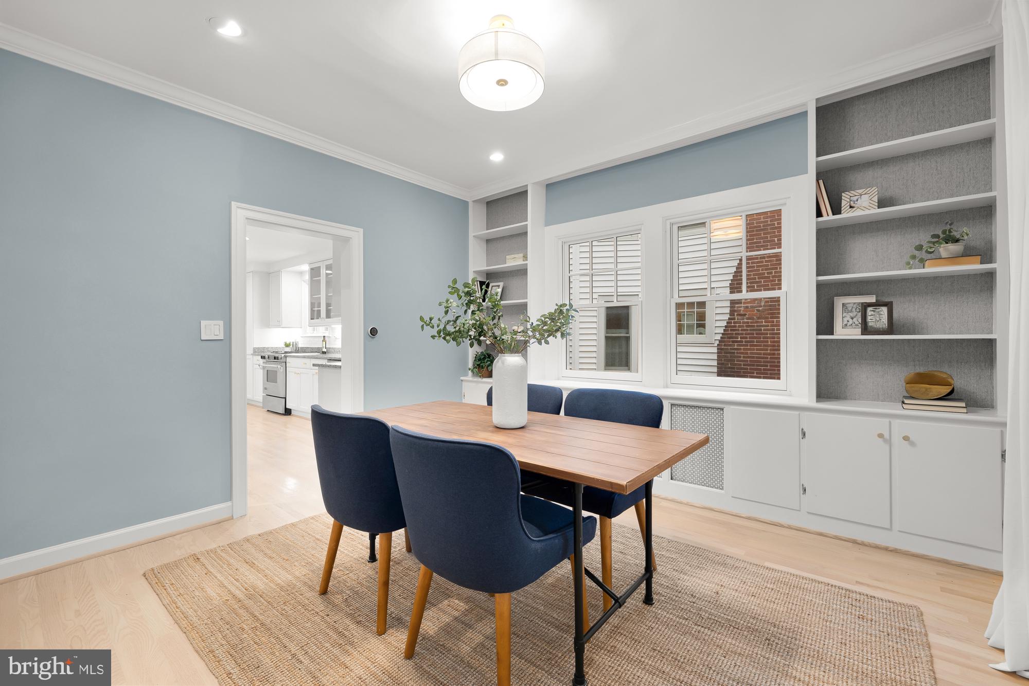 CHEVY CHASE - Residential