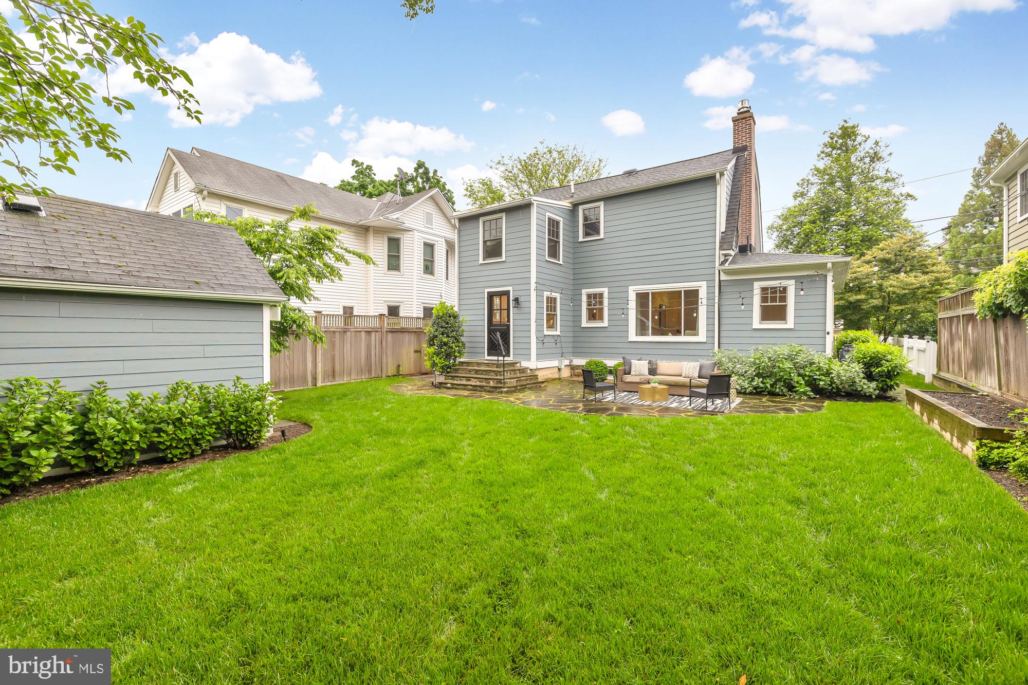 CHEVY CHASE - Residential