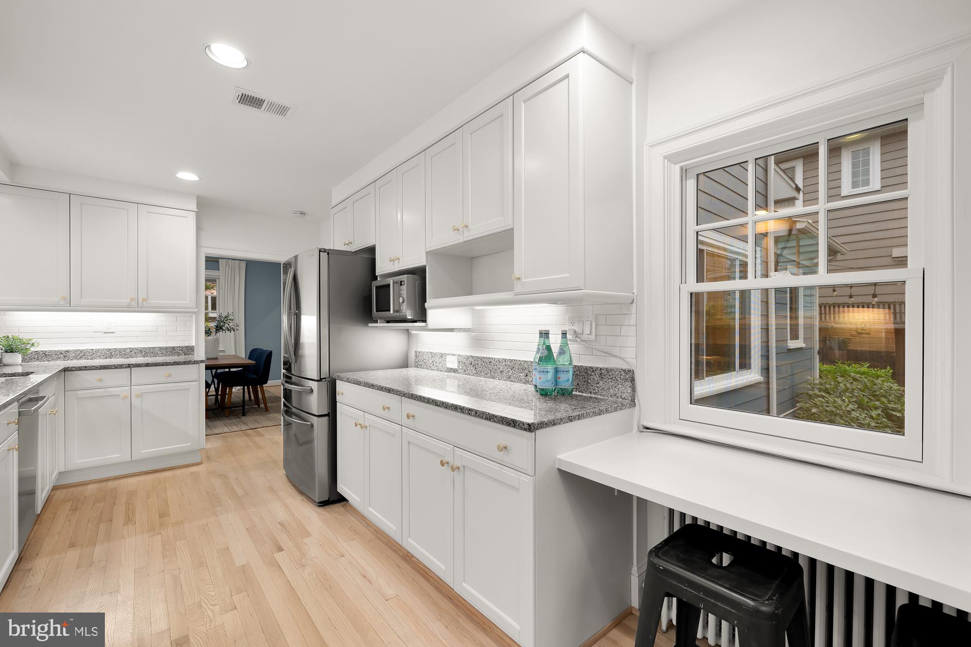 CHEVY CHASE - Residential