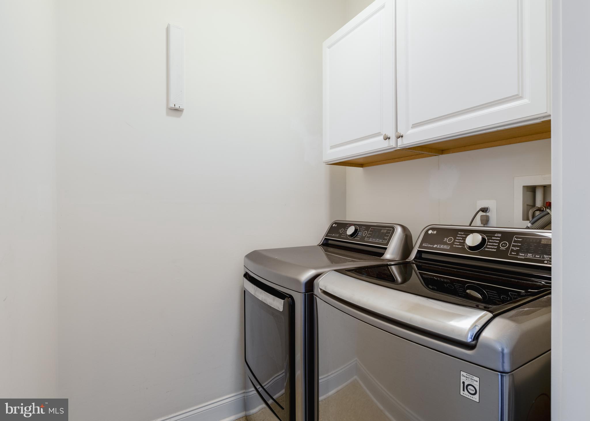 NAVAL SQUARE - Residential