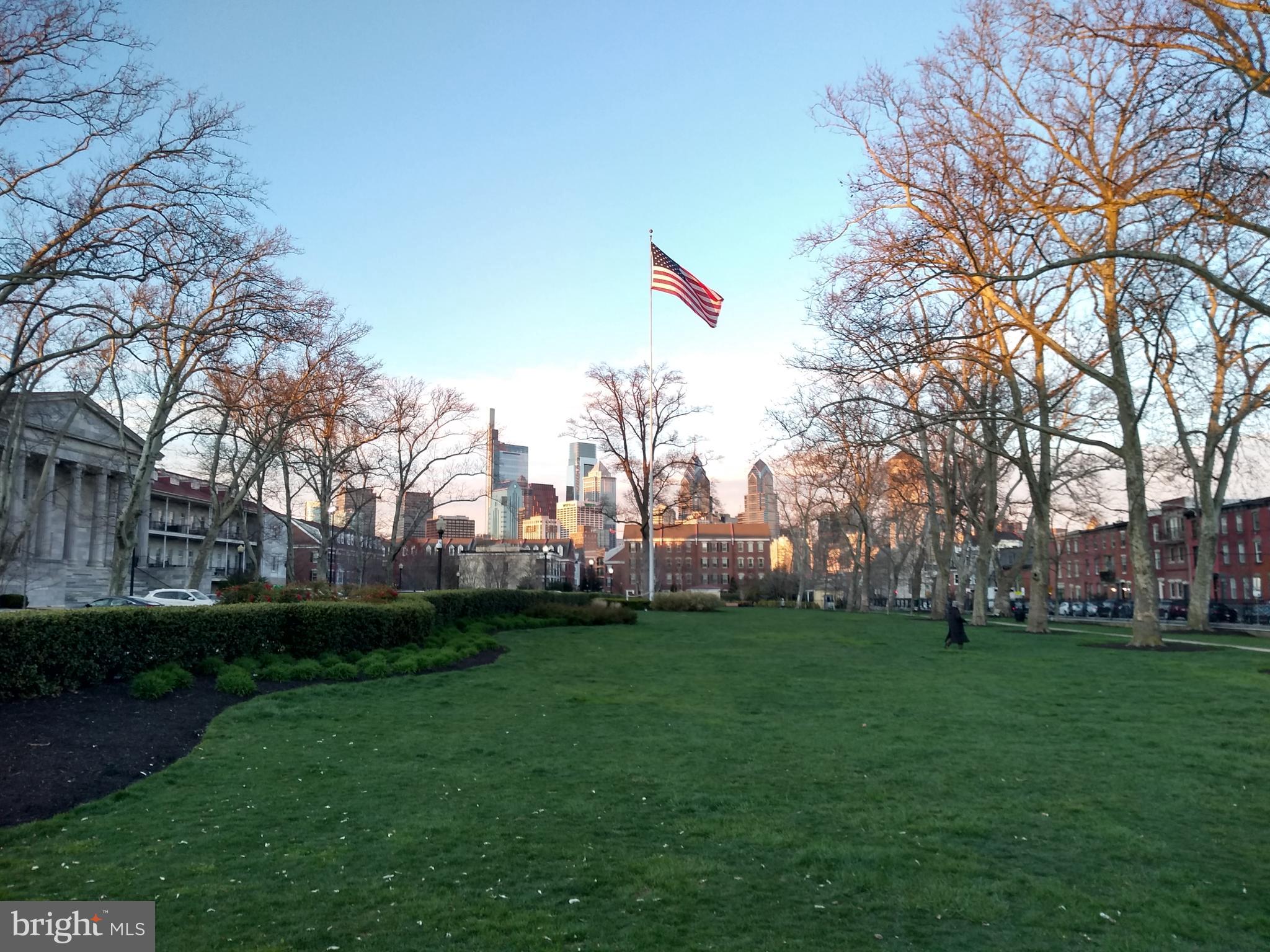 NAVAL SQUARE - Residential