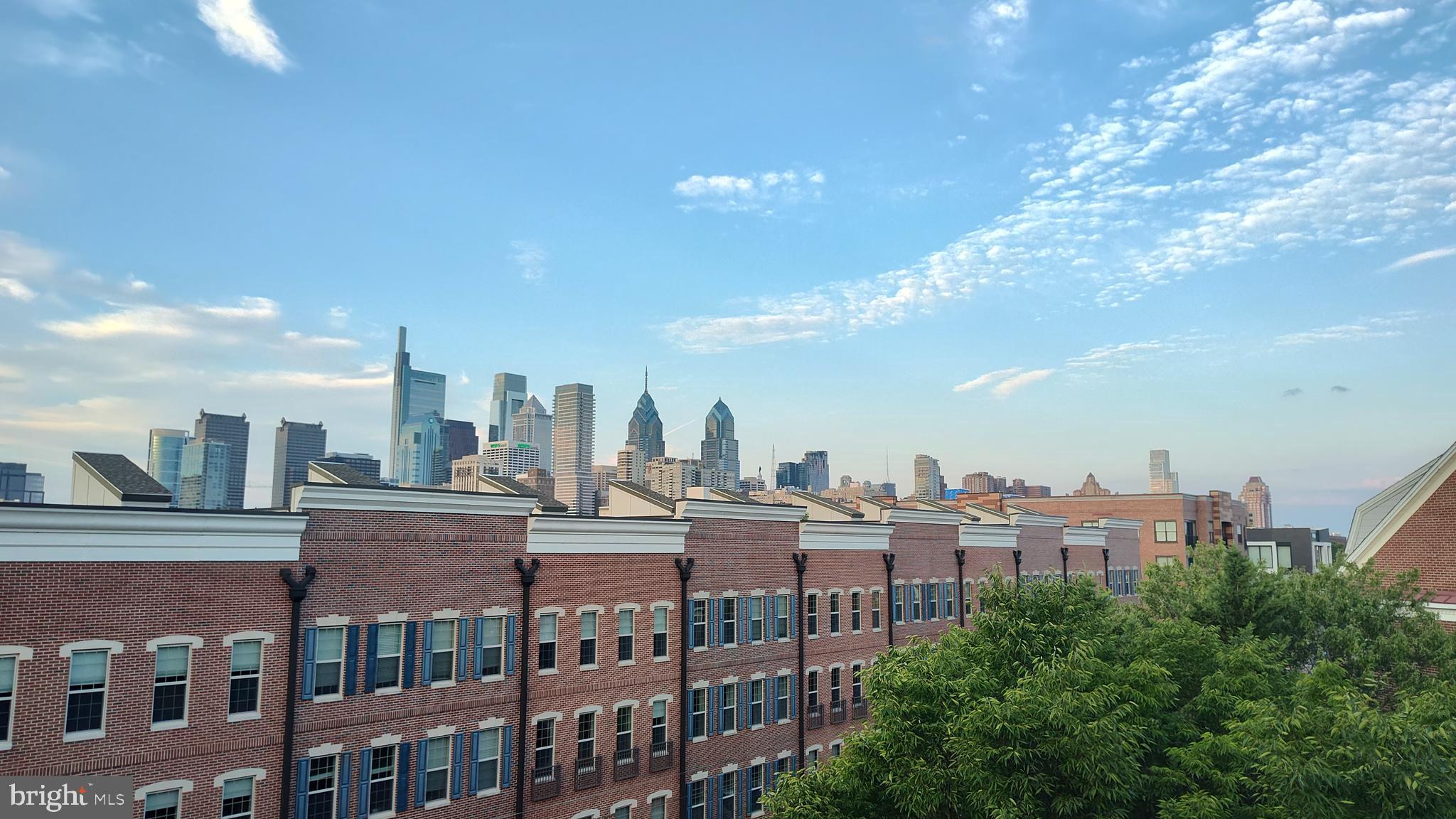 NAVAL SQUARE - Residential