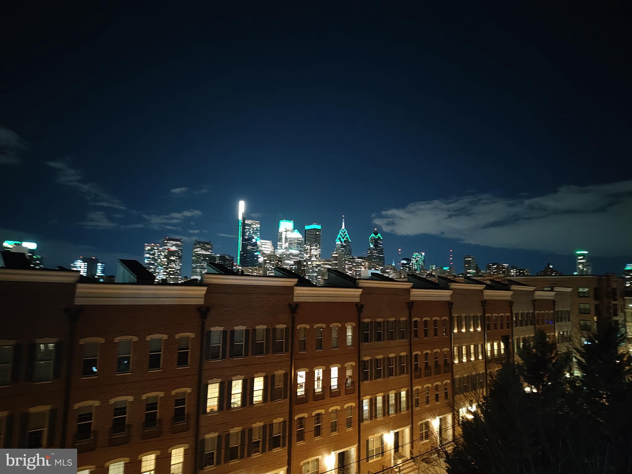 NAVAL SQUARE - Residential