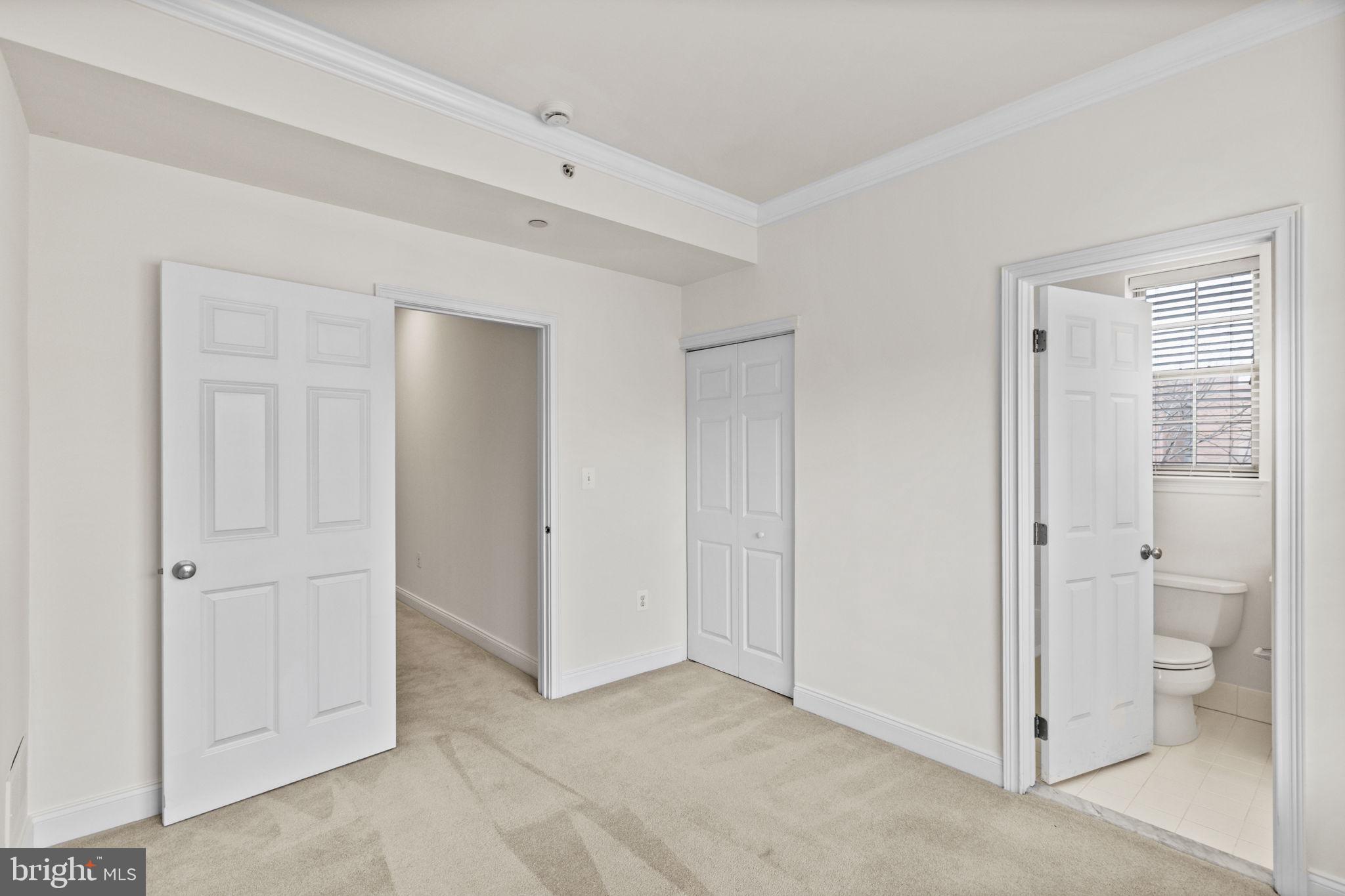 NAVAL SQUARE - Residential