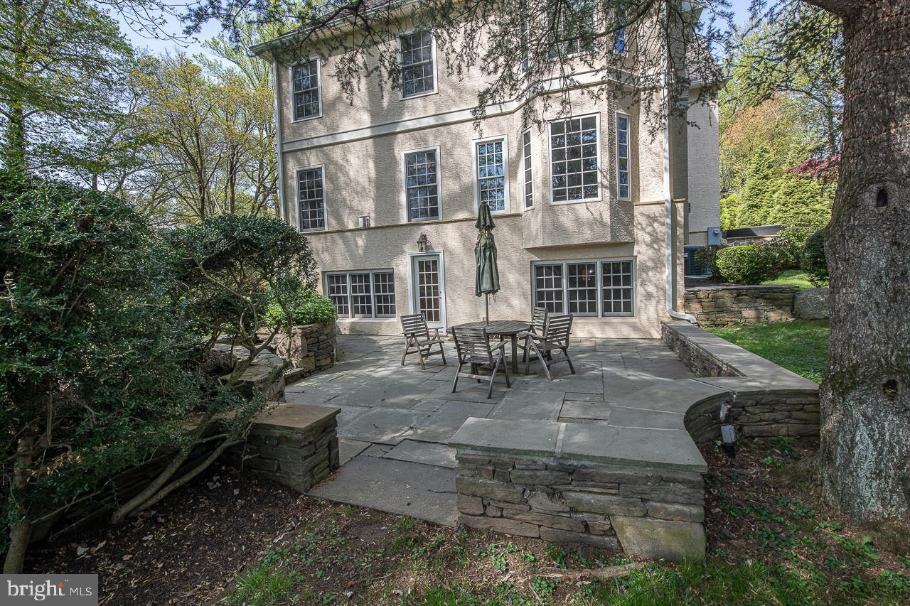 BRYN MAWR - Residential