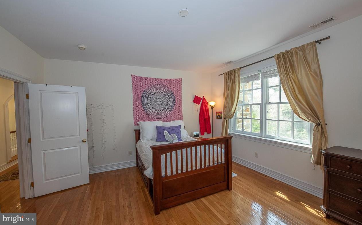 BRYN MAWR - Residential