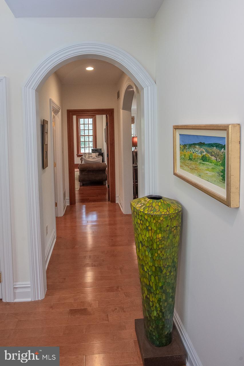 BRYN MAWR - Residential