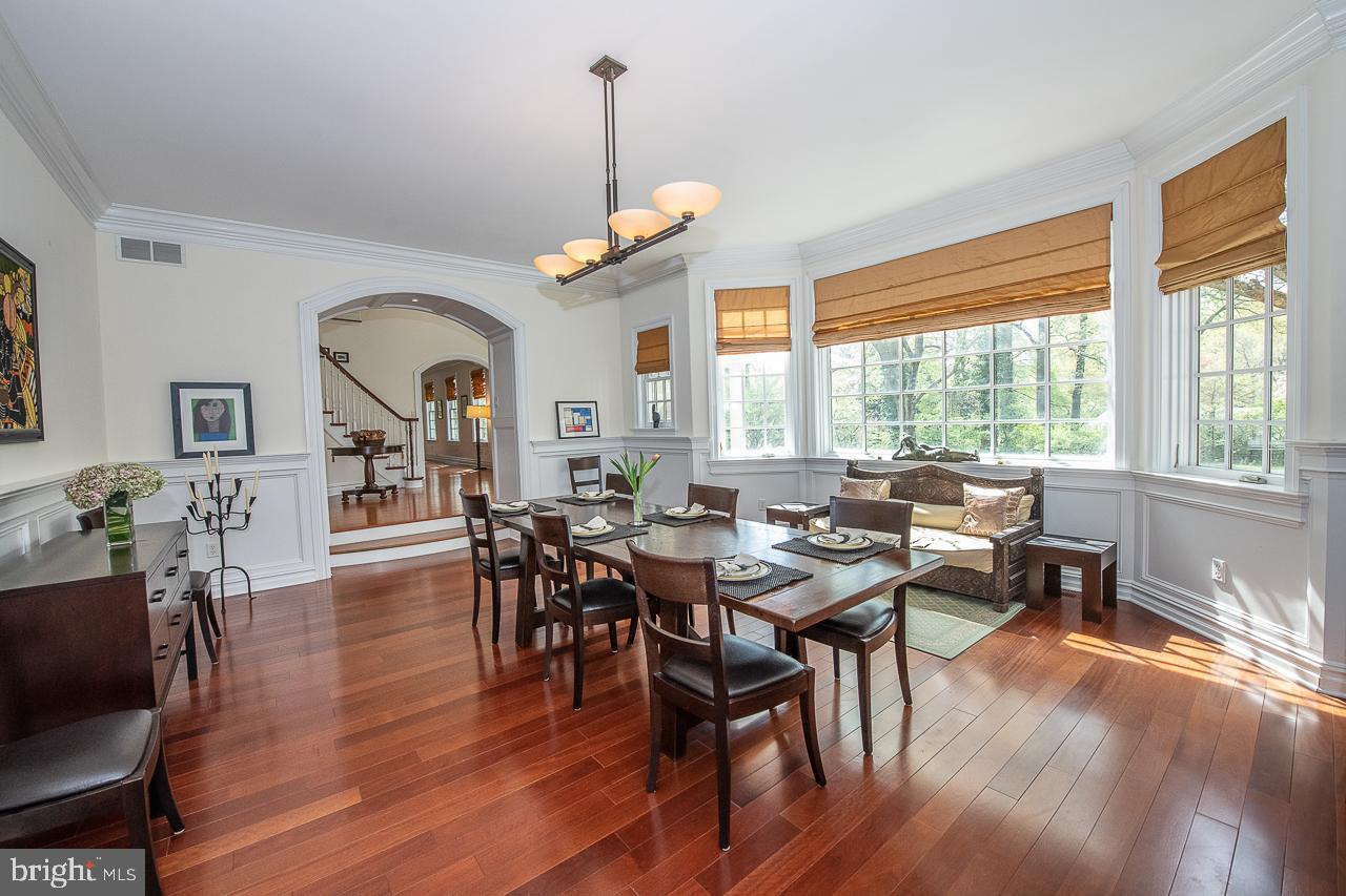 BRYN MAWR - Residential