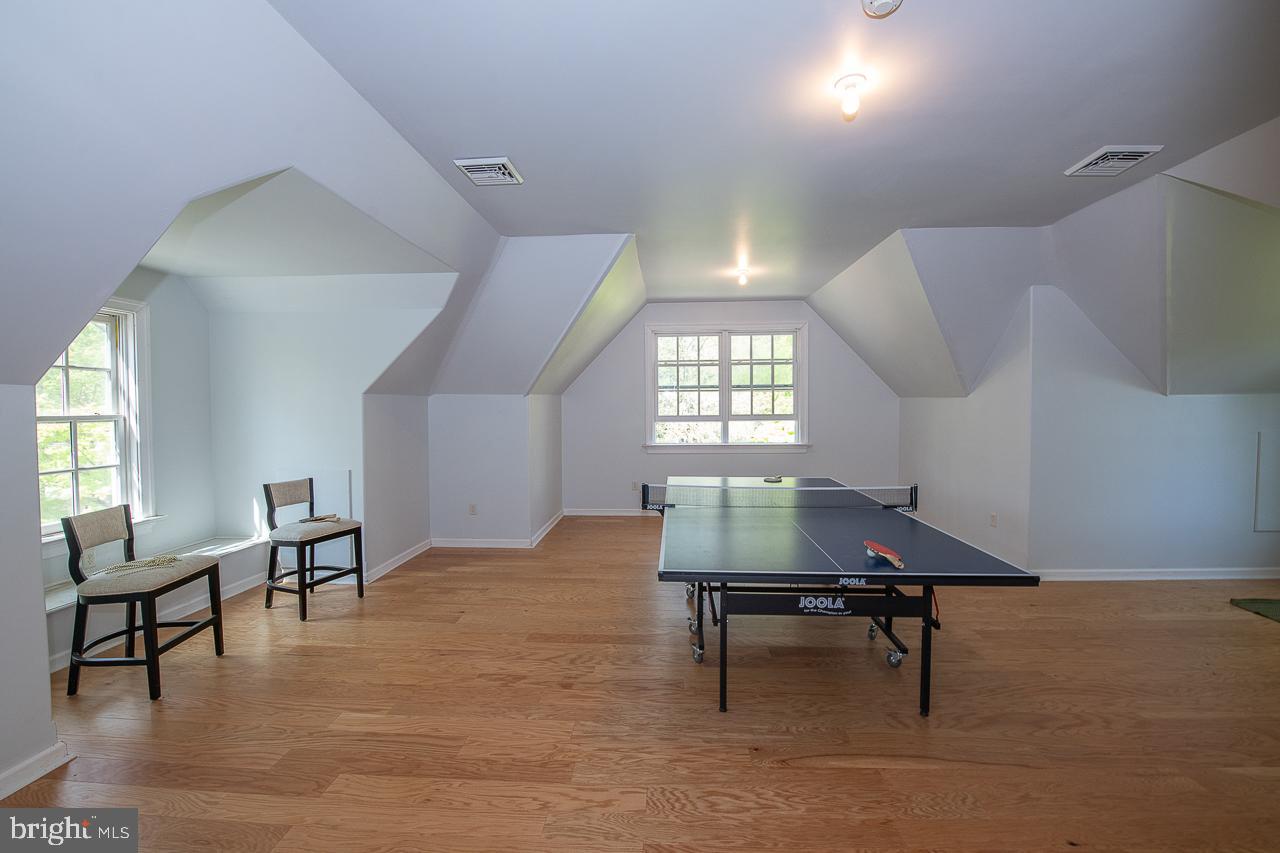 BRYN MAWR - Residential