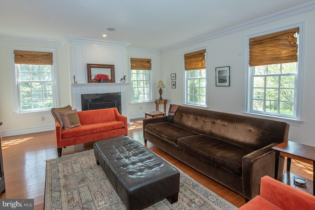 BRYN MAWR - Residential