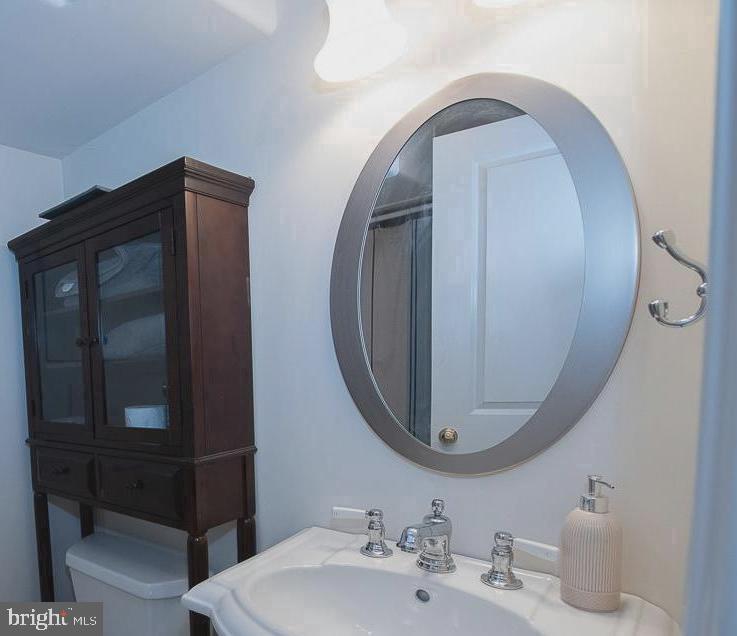 BRYN MAWR - Residential