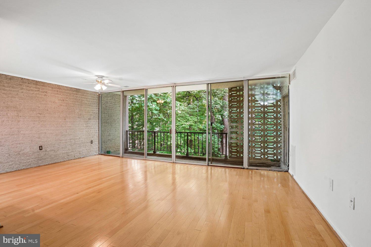 4345 IVYMOUNT COURT 22