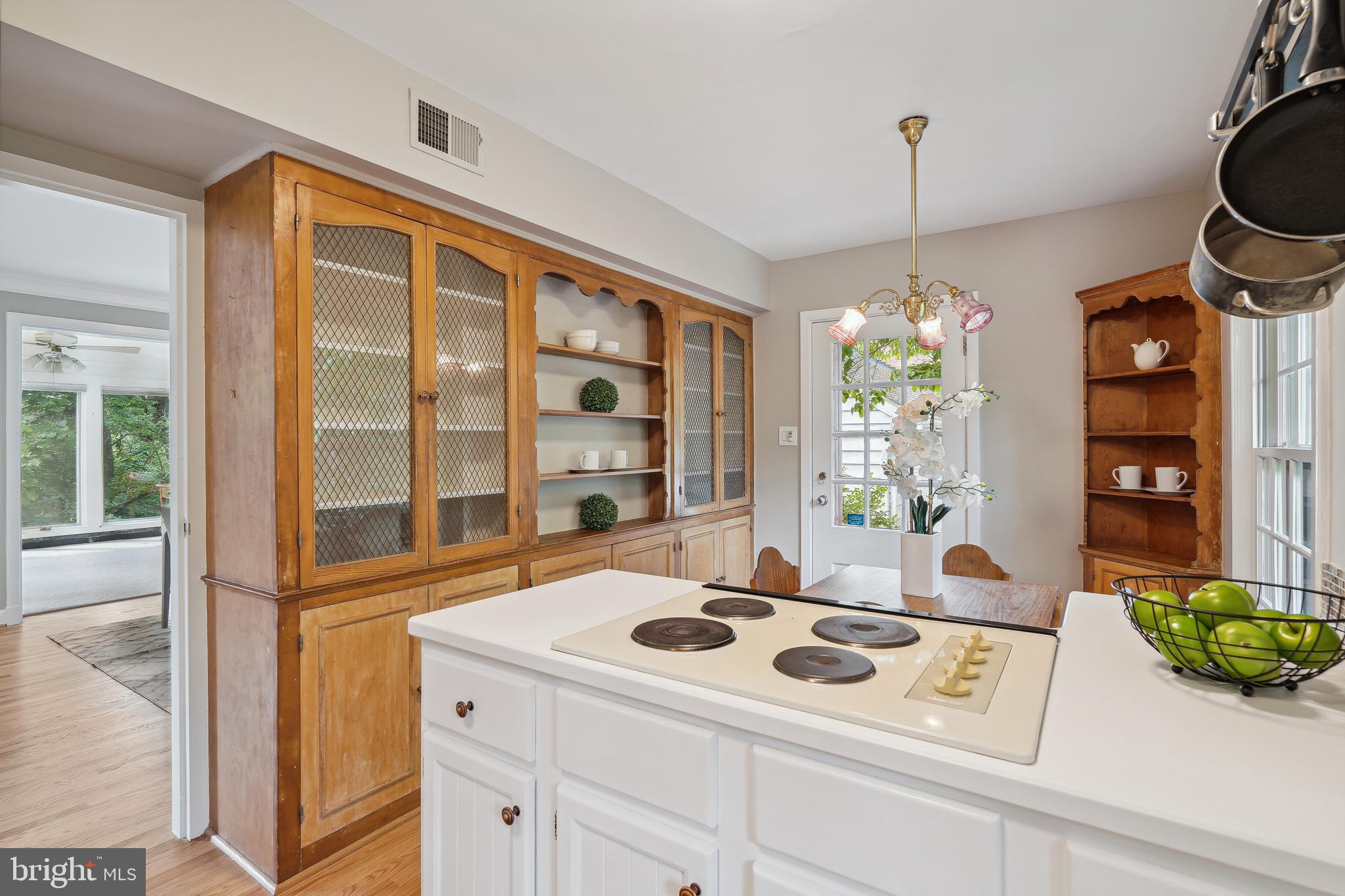 WOODSIDE PARK - Residential