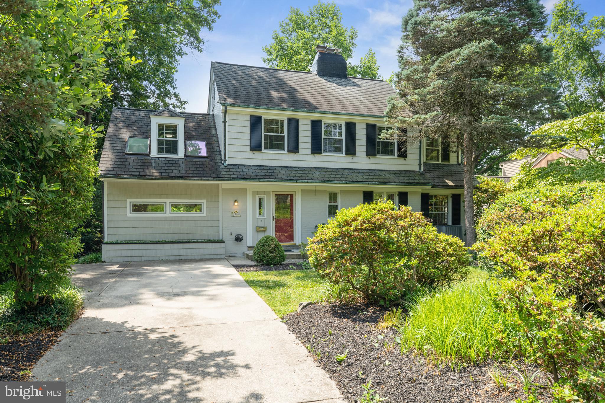 WOODSIDE PARK - Residential