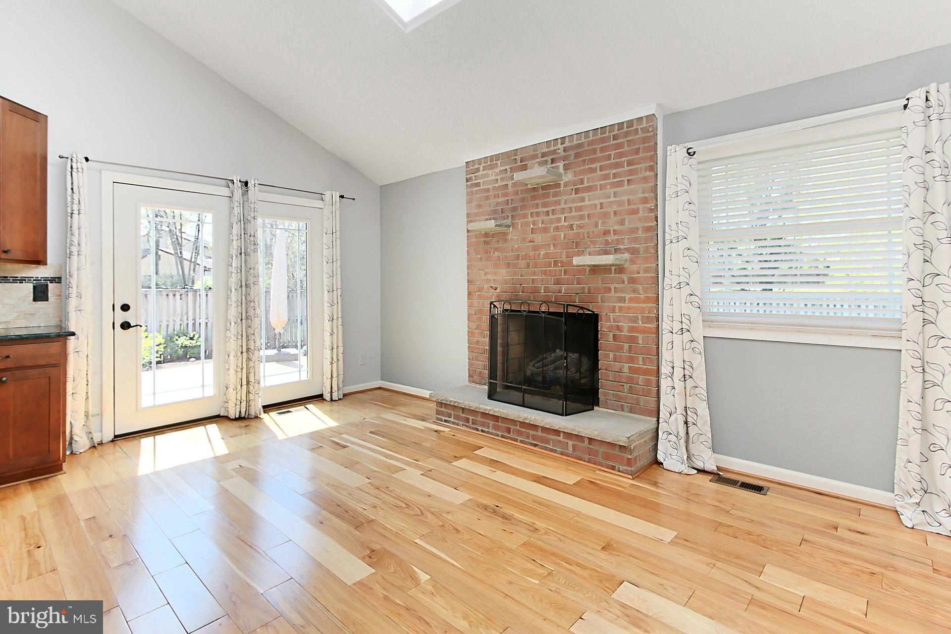 SUGARLAND WEST - Residential