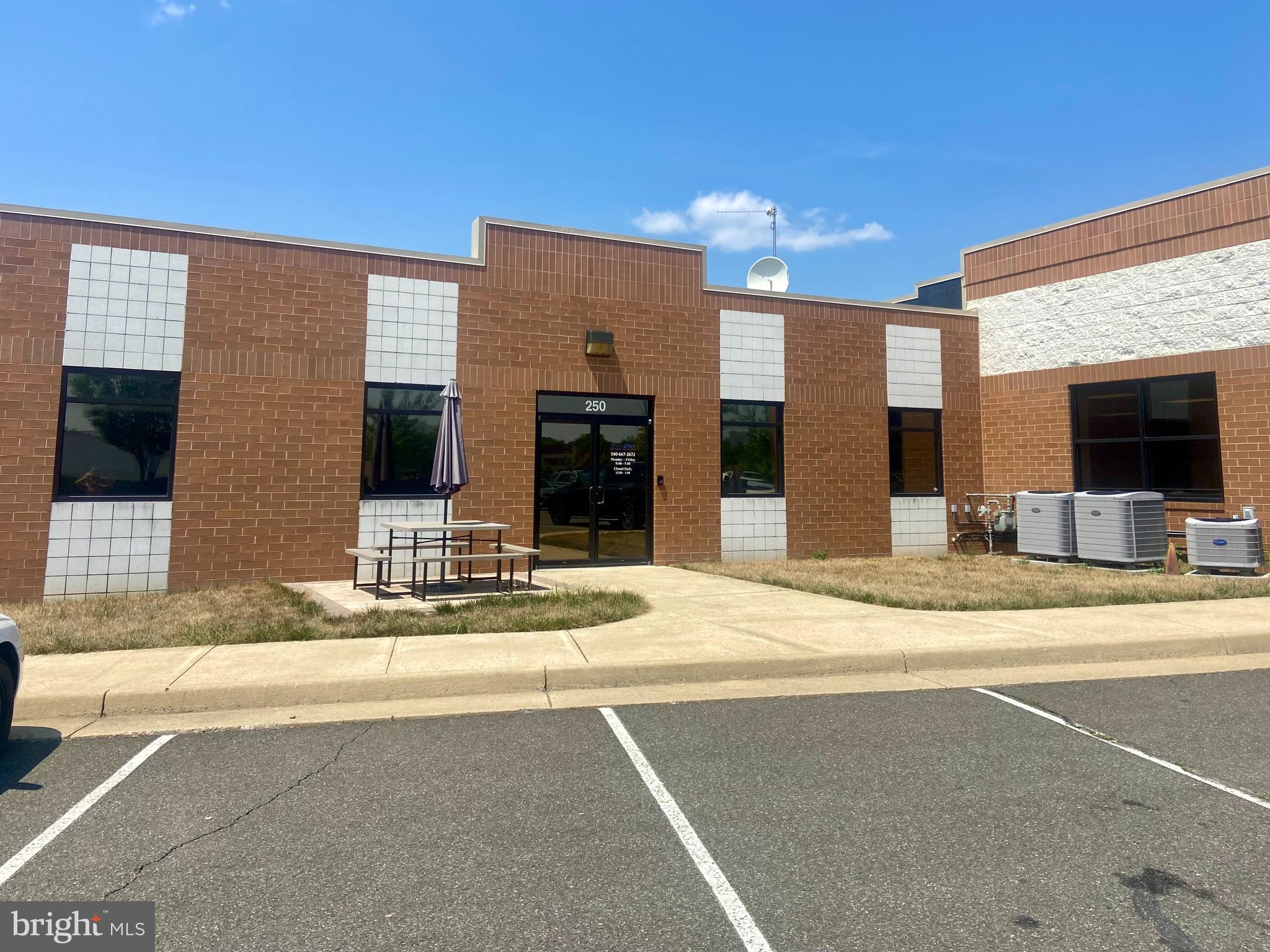 250 AIRPORT ROAD