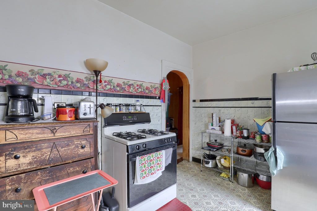 Photo of 513 PLEASURE RD, LANCASTER, PA 17601 (MLS # PALA2039318)