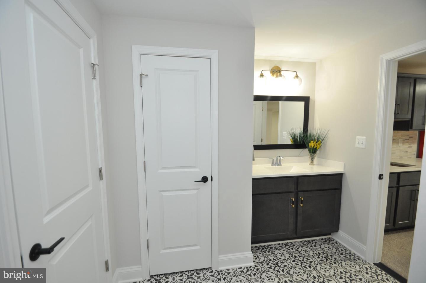 INDIAN SPRING PARK - Residential