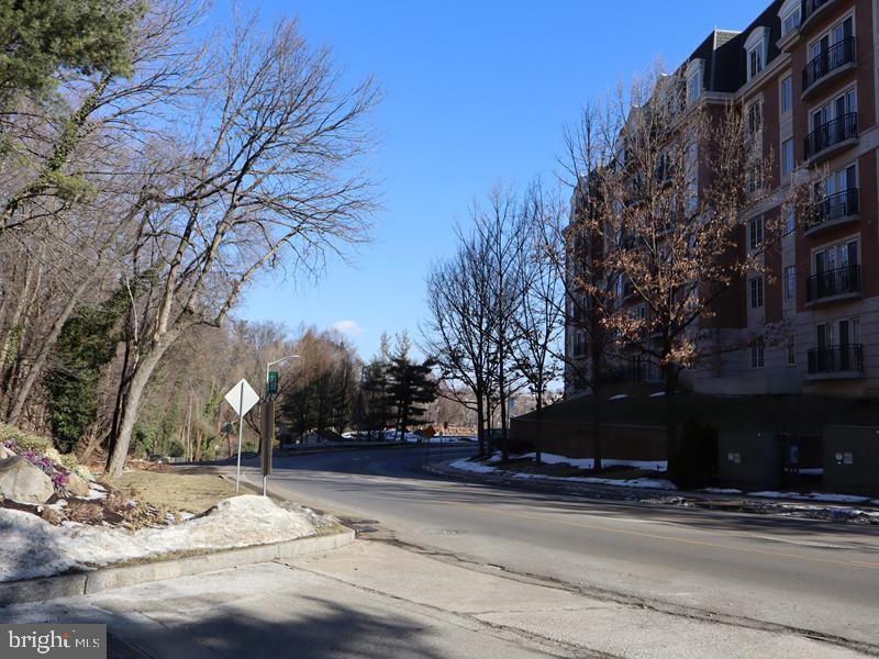 191 PRESIDENTIAL BOULEVARD R-915B