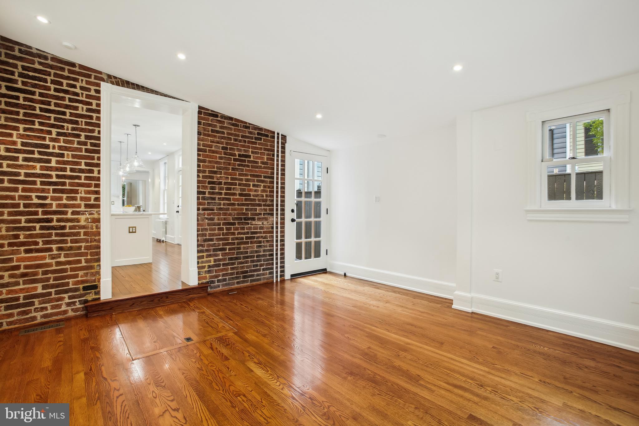 OLD TOWN - Residential