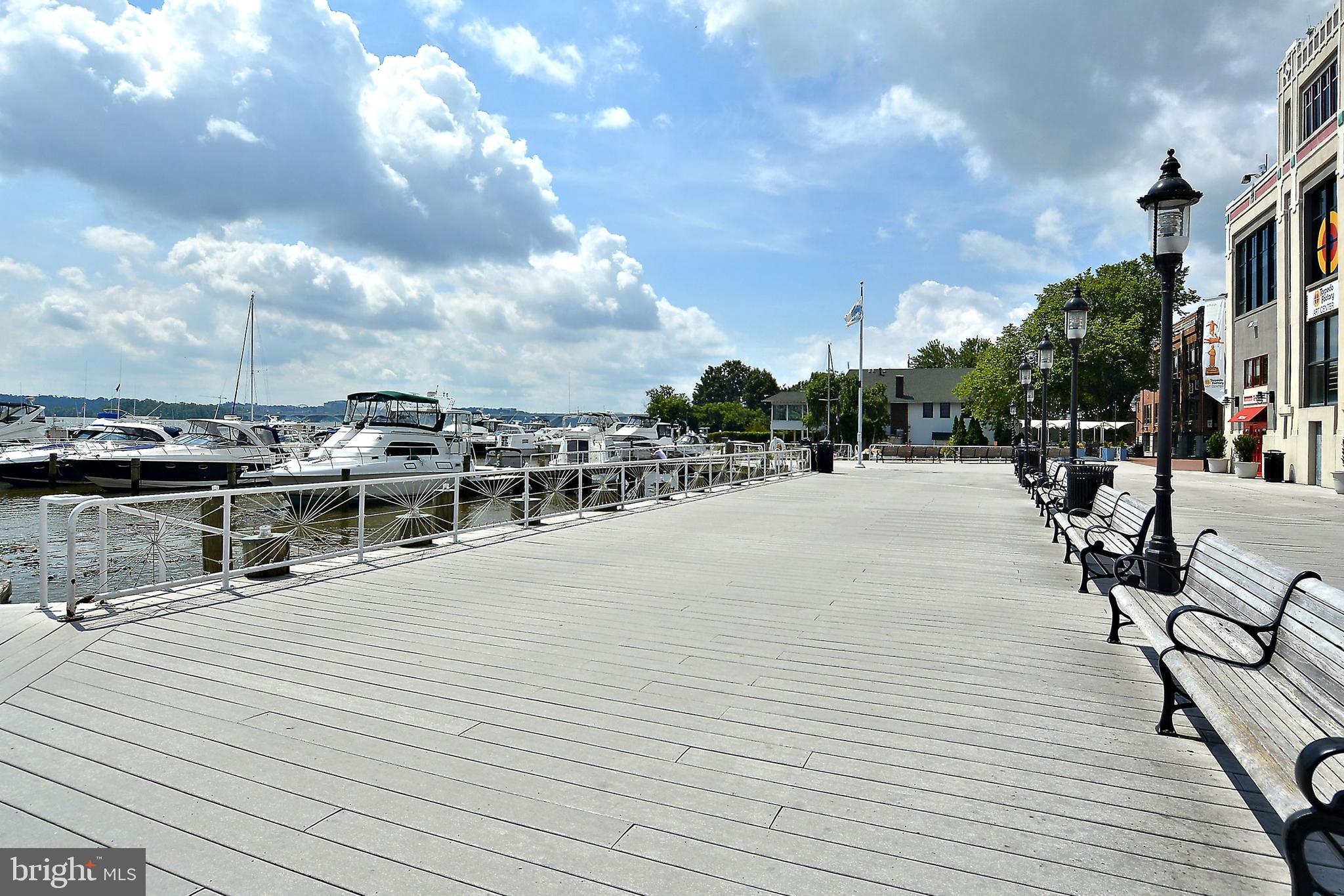 OLD TOWN - Residential