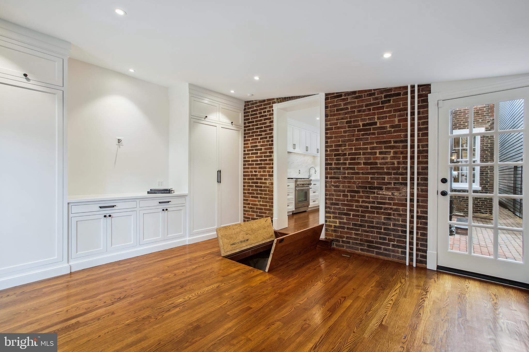 OLD TOWN - Residential