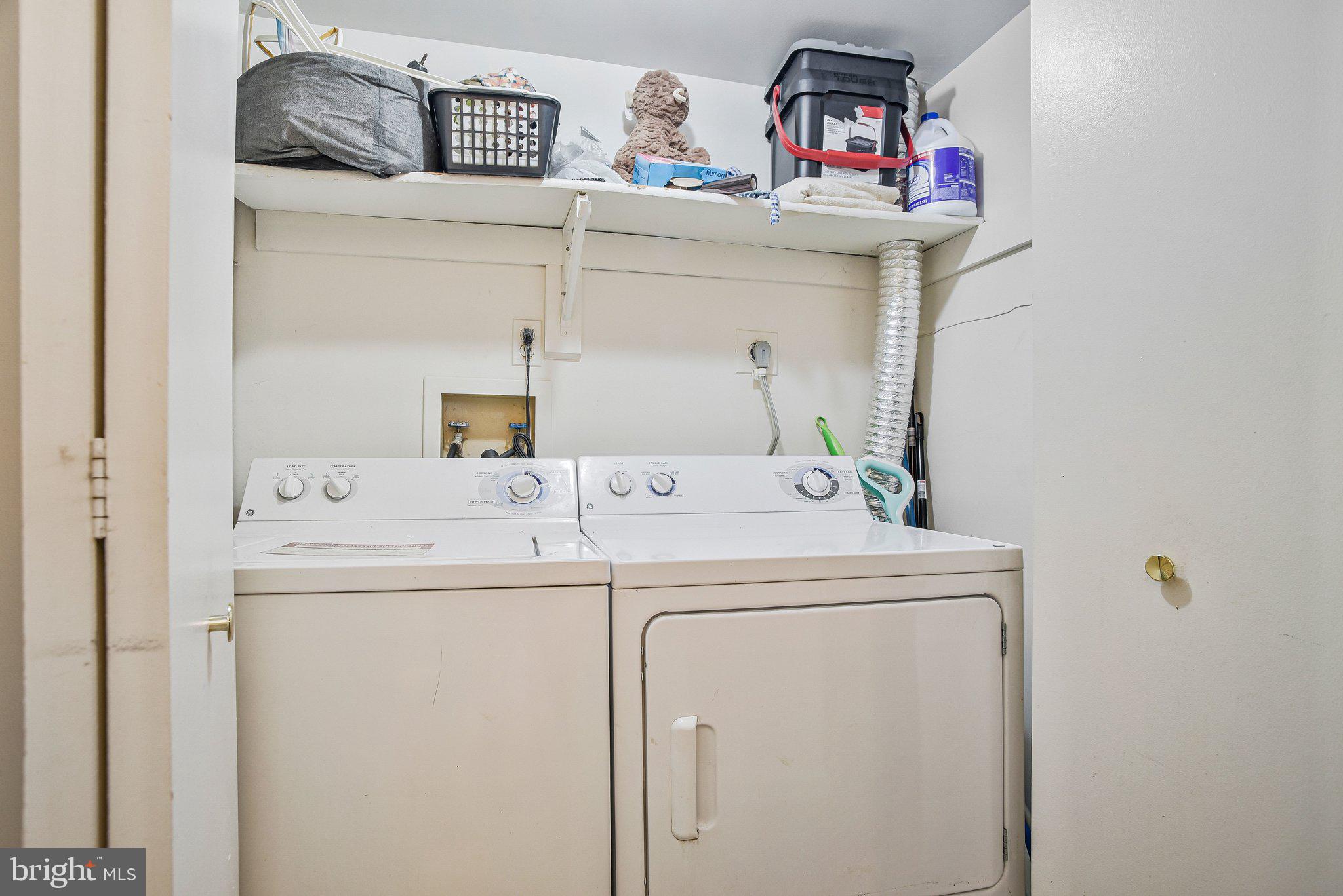 TANGLEWOOD TOWNHOMES SUB - Residential
