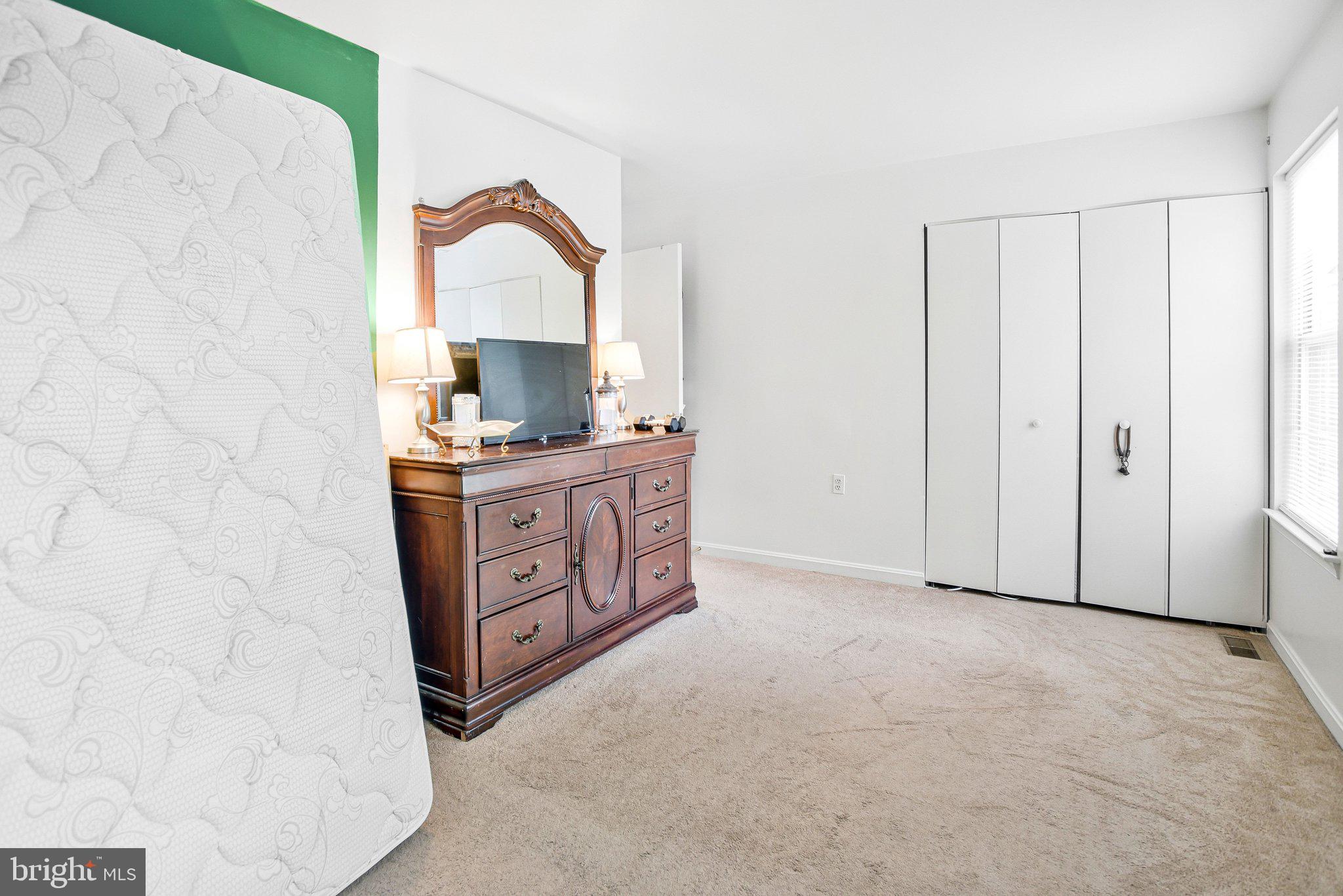 TANGLEWOOD TOWNHOMES SUB - Residential