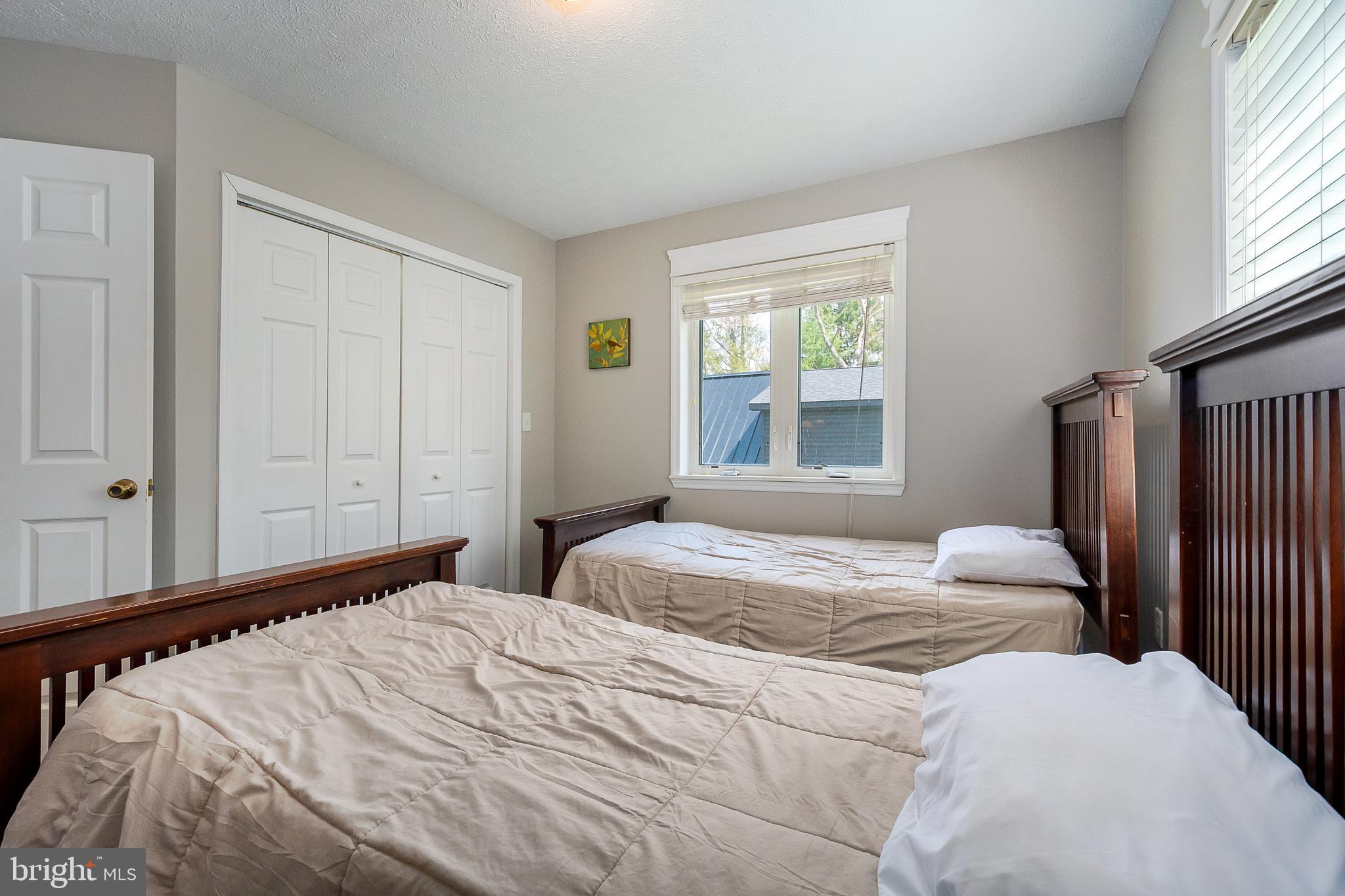 GLENDALE - Residential