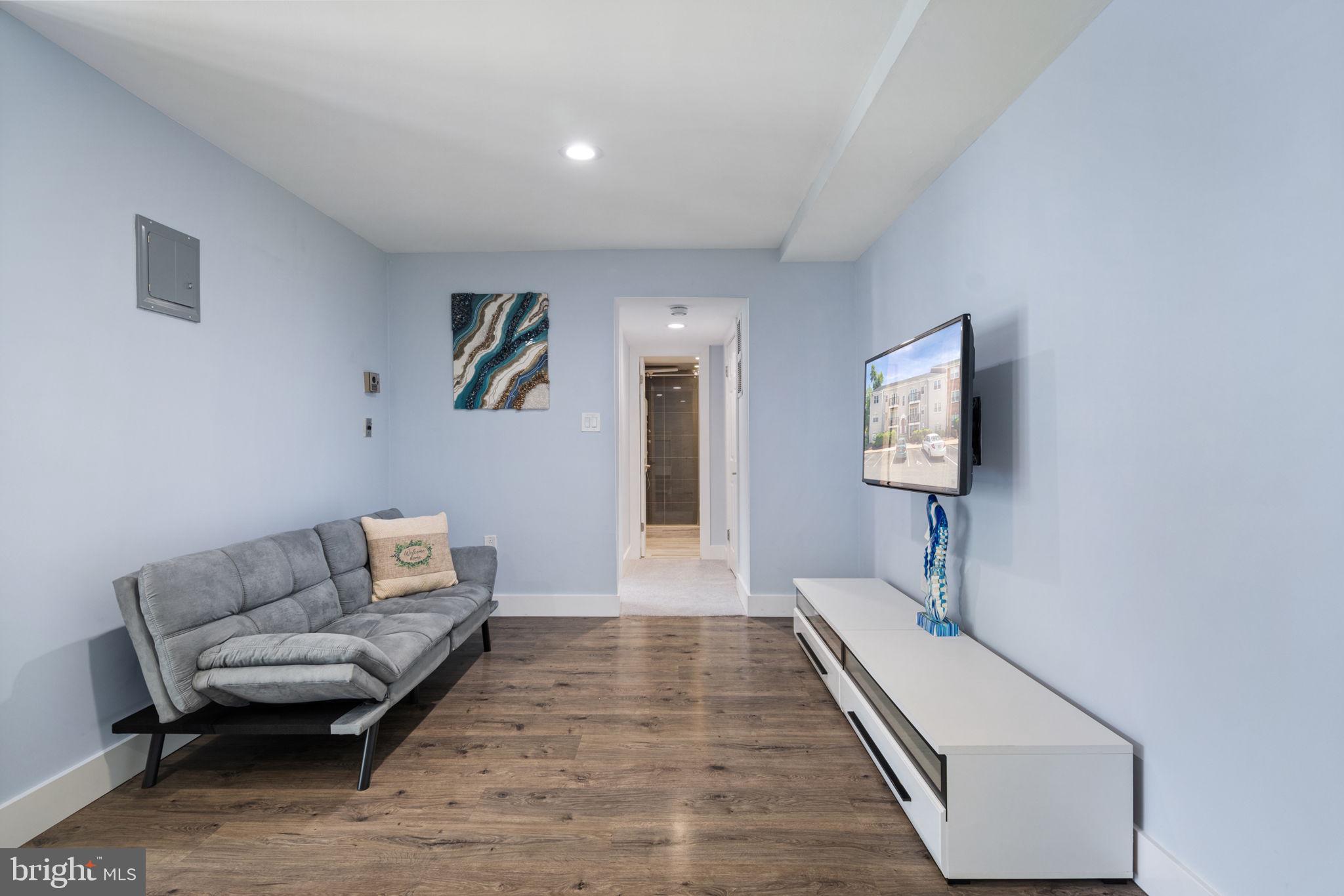 9445 FAIRFAX BOULEVARD 103