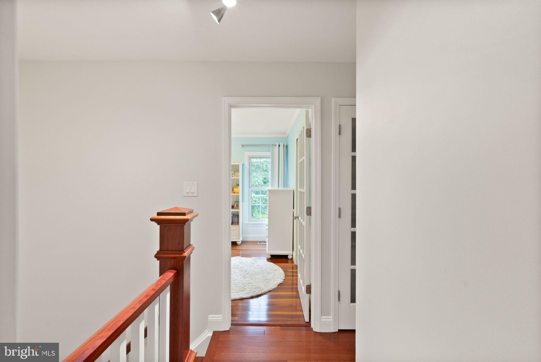 CROSSPOINTE - Residential