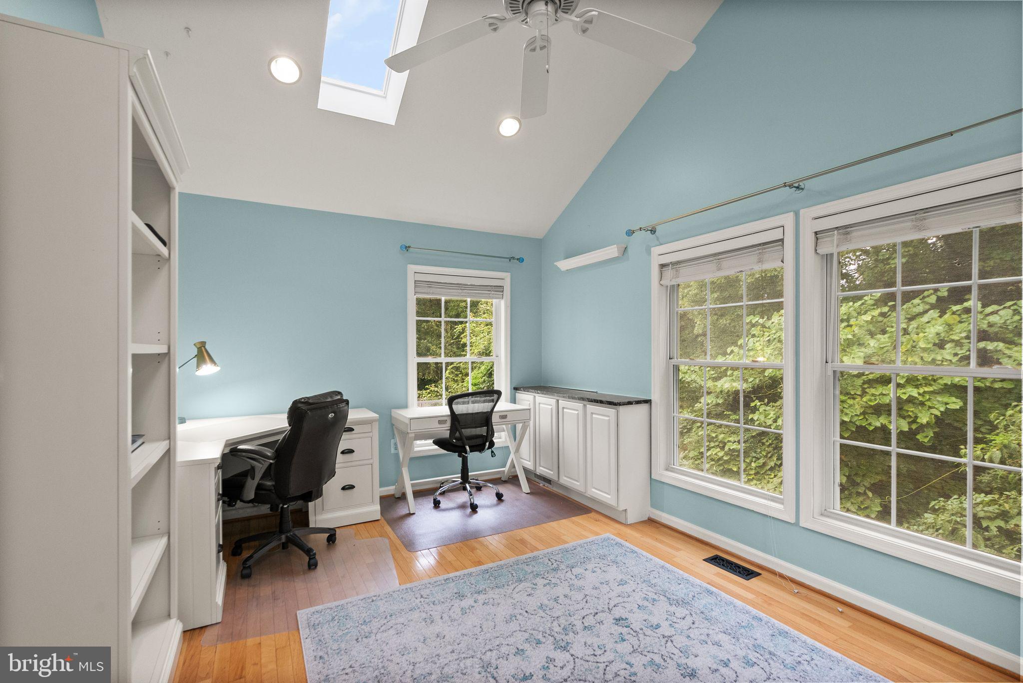 CROSSPOINTE - Residential