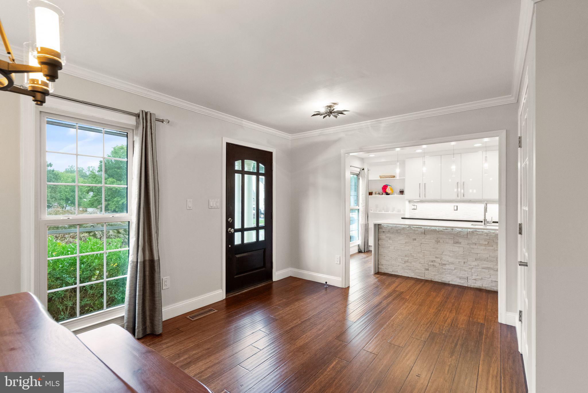 CROSSPOINTE - Residential