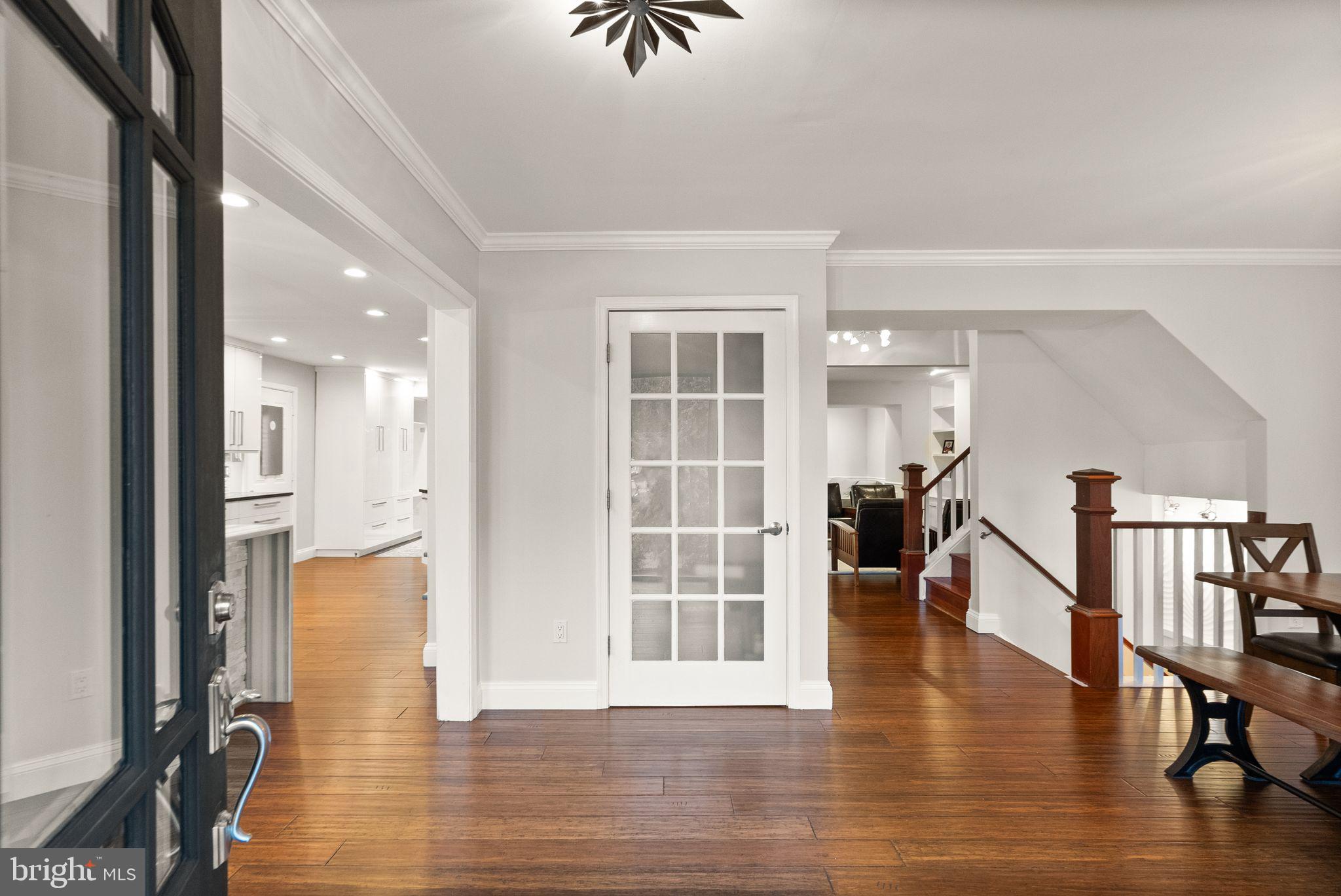 CROSSPOINTE - Residential