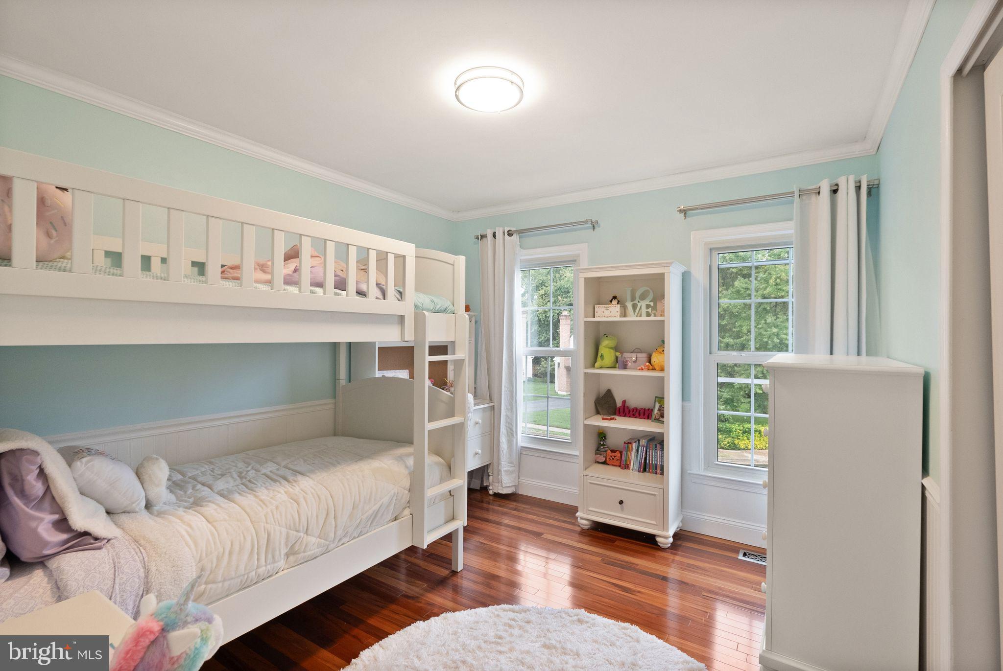 CROSSPOINTE - Residential