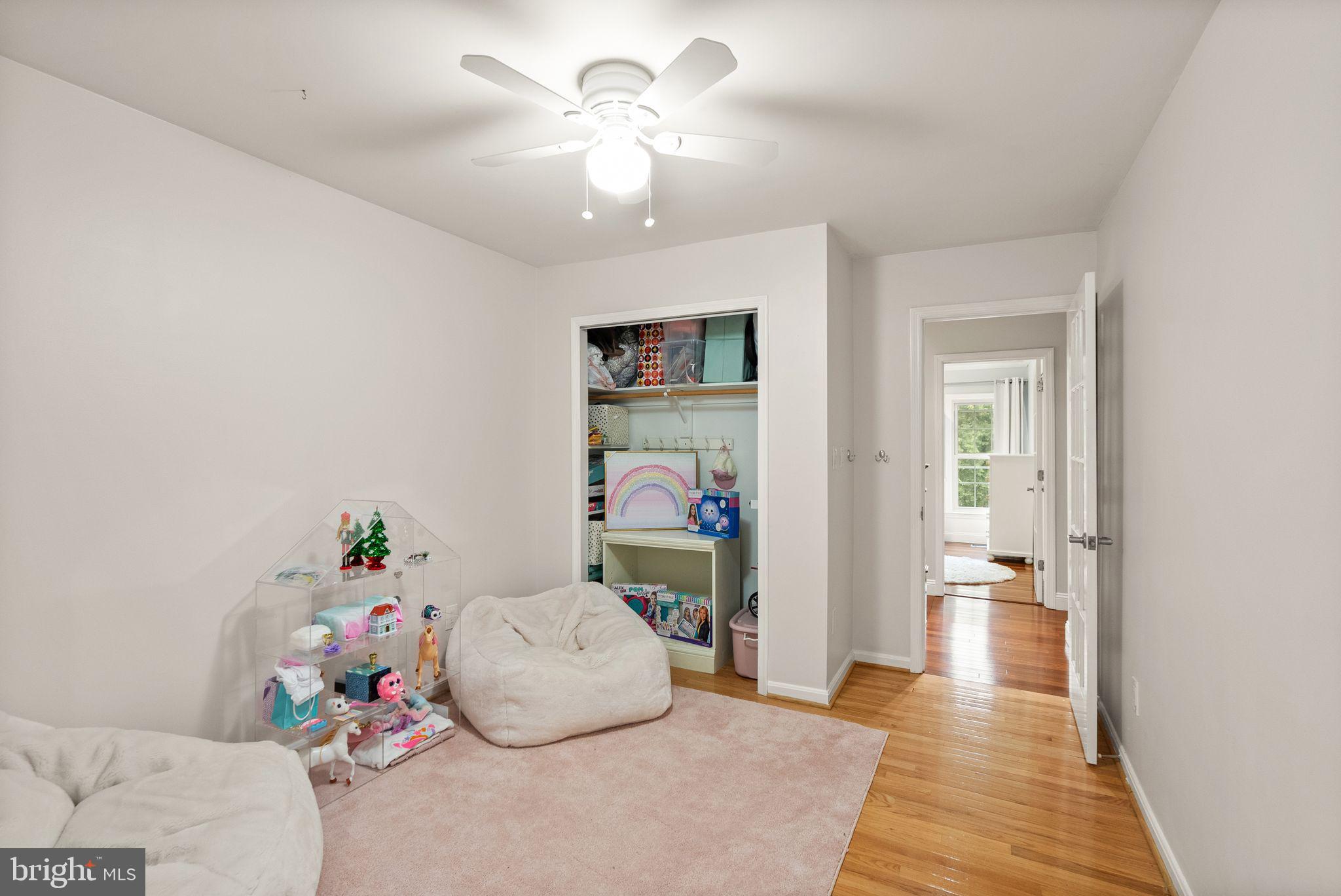 CROSSPOINTE - Residential